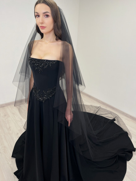 Cathedral length veil